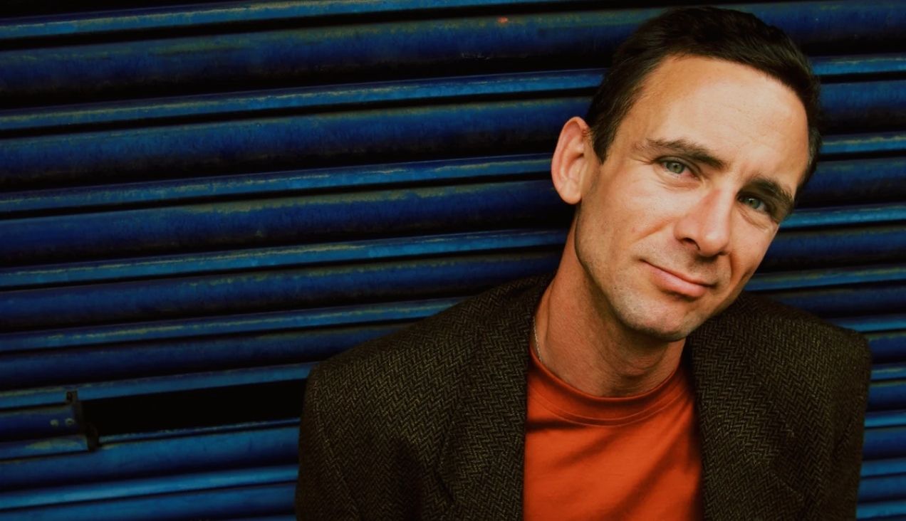 Yeraltı Edebiyatının Sözcüsü Chuck Palahniuk: Postmodern Bedenin Yıkımı - Elif Oğuz